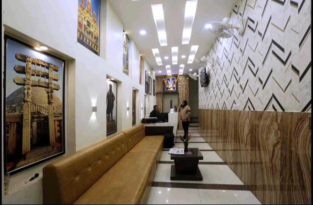 Oyo Shree Balaji Tower Ξενοδοχείο Μποπάλ Εξωτερικό φωτογραφία